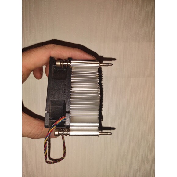 COOLER MASTER 80MM X 80MM CPU COOLER FOR PC DESKTOP P/N:460100F00-548-G 3 PIN - Picture 2 of 3